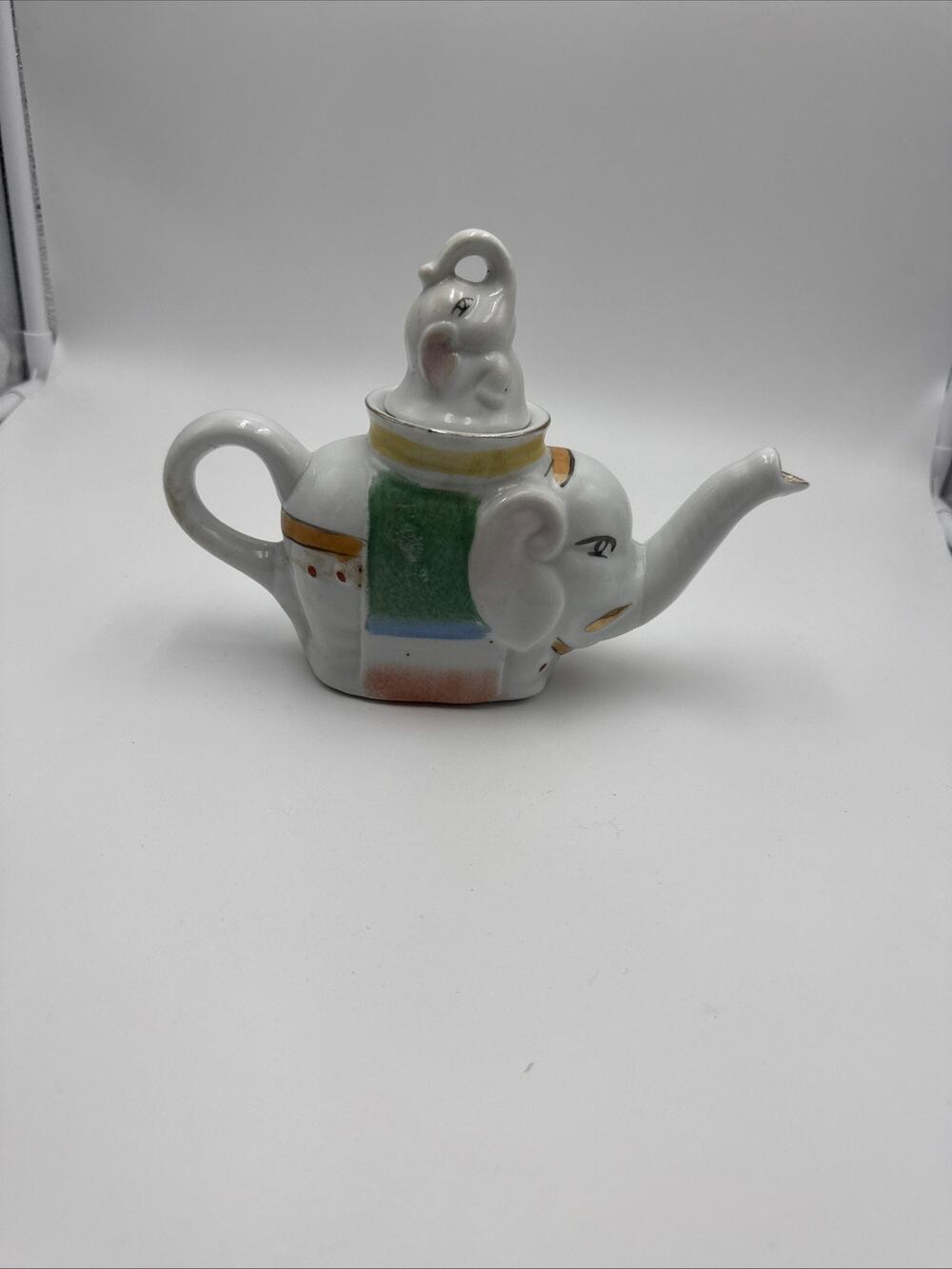 Vintage ceramic Elephant tea pot with lid painted